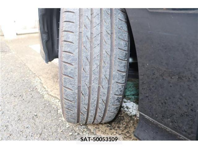 Toyota PRIUS 2019-12 255276-19