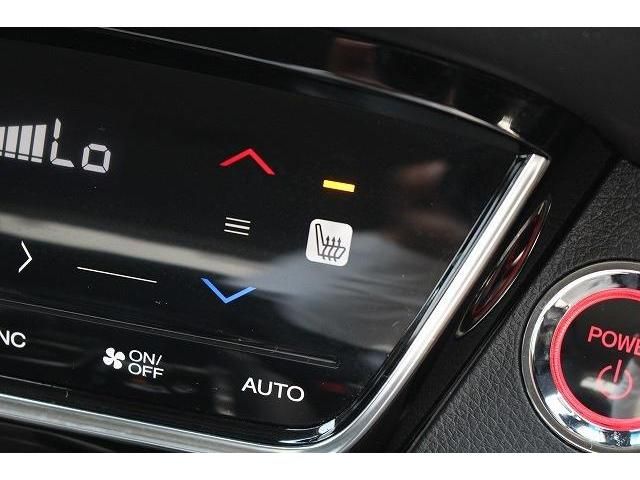 Honda VEZEL 2018-07 6900-4