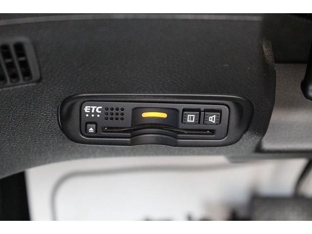 Honda VEZEL 2018-07 6900-3