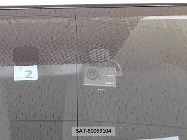 Toyota AQUA 2014-02 356132-7
