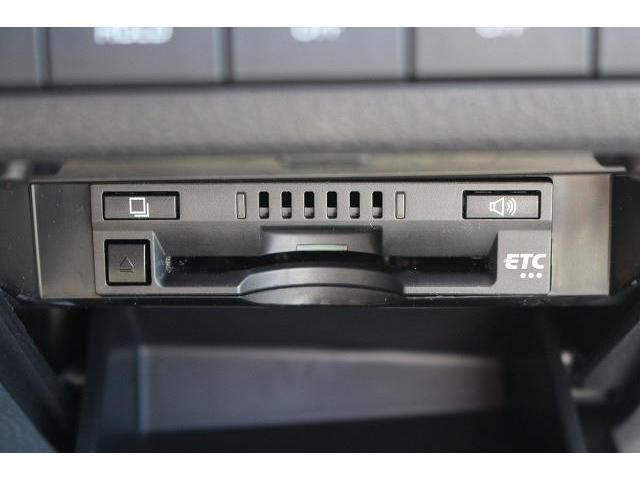 Toyota CAMRY HYBRID 2018-12 19334-4