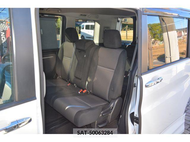 Honda STEP WGN 2015-06 207380-15
