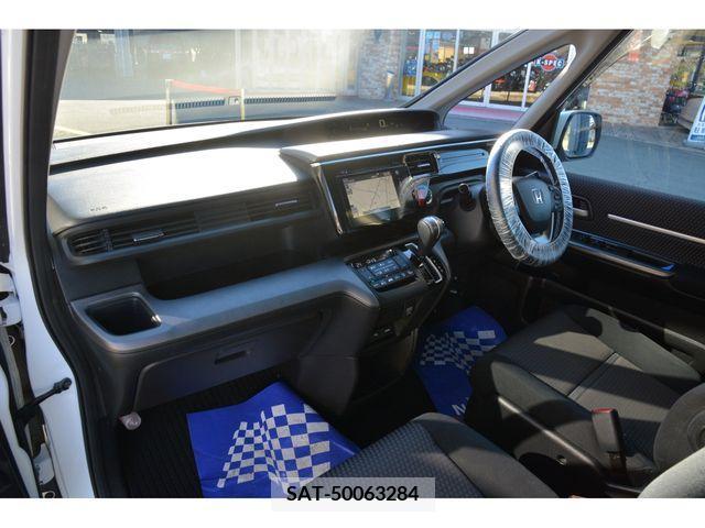 Honda STEP WGN 2015-06 207380-13