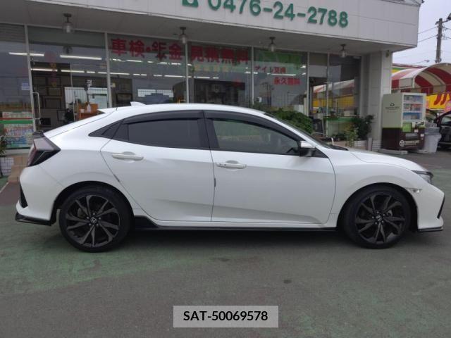 Honda CIVIC 2019-02 264842-10