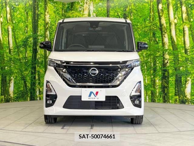 Nissan ROOX 2021-05 334313-14