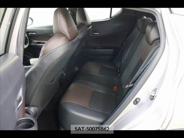 Toyota C-HR 2019-09 396053-12