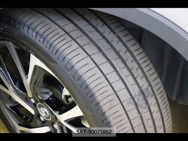 Toyota C-HR 2019-09 396053-24