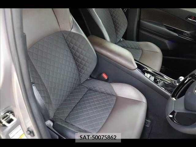 Toyota C-HR 2019-09 396053-10