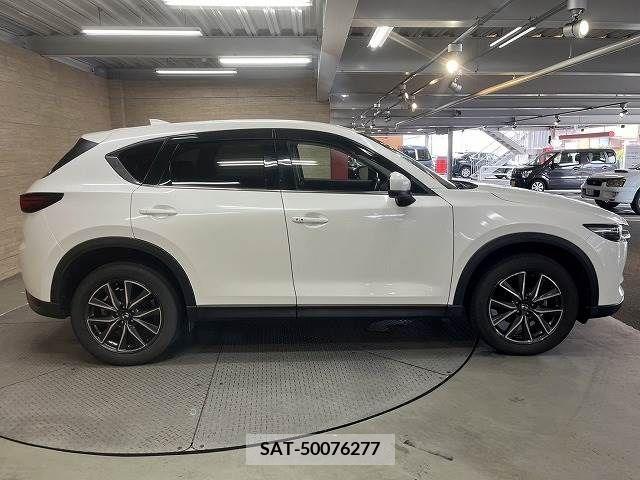 Mazda CX-5 2017-07 335622-17