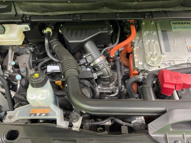 Nissan SERENA 2018-09 4989-18