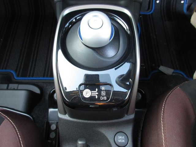 Nissan NOTE 2018-01 20145-11