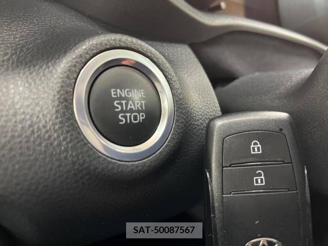 Toyota YARIS 2023-06 334725-7
