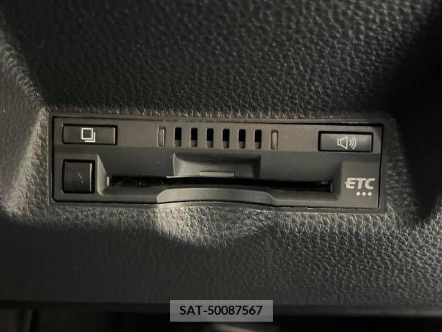 Toyota YARIS 2023-06 334725-6