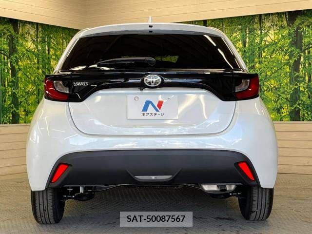Toyota YARIS 2023-06 334725-15