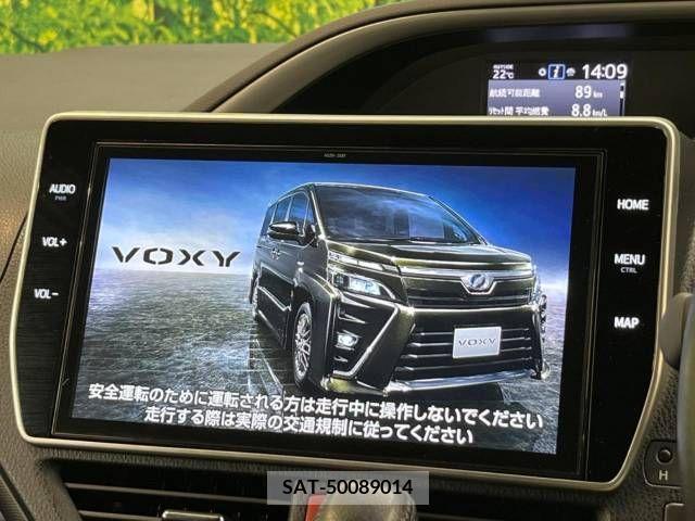 Toyota VOXY 2019-05 289101-2