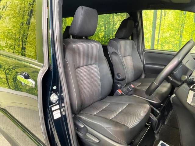 Toyota VOXY HYBRID 2018-08 183547-8