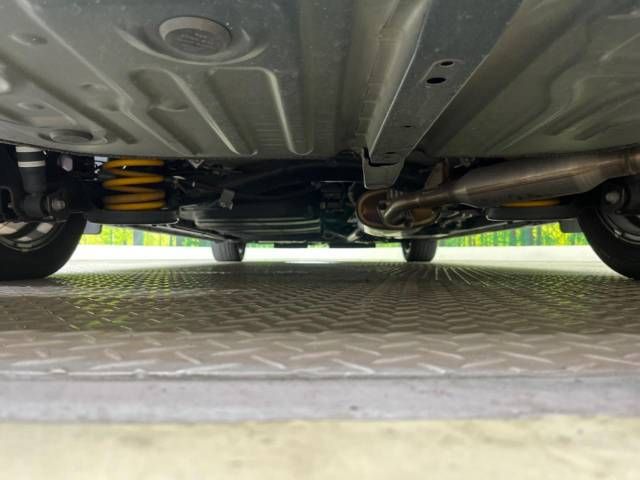 Toyota VOXY HYBRID 2018-08 183547-19