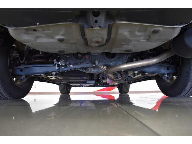 Toyota HARRIER 2014-09 195525-28