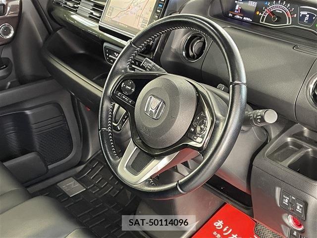 Honda N BOX CUSTOM 2018-05 236403-17