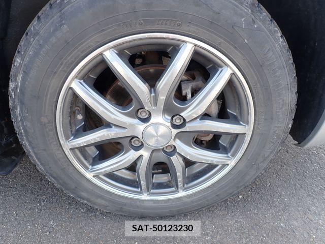 Nissan MARCH 2019-02 209632-3