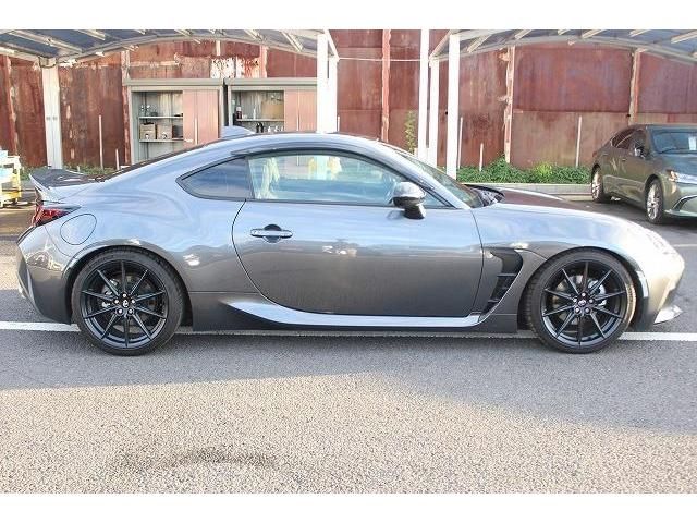 Toyota 86 2022-08 16696-9