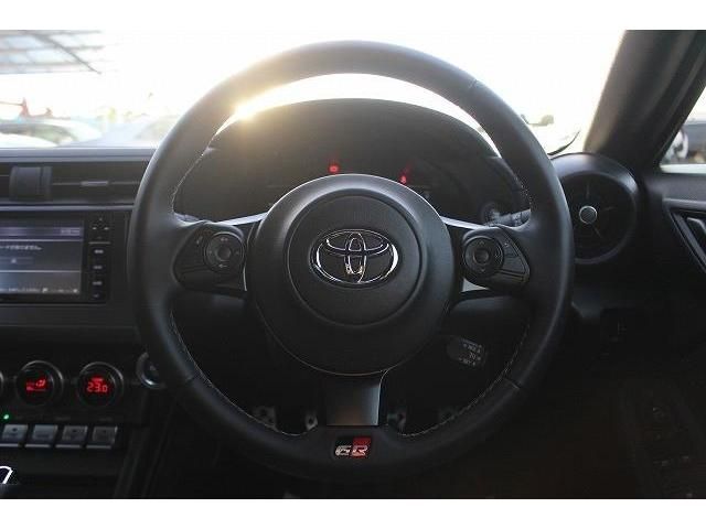 Toyota 86 2022-08 16696-15