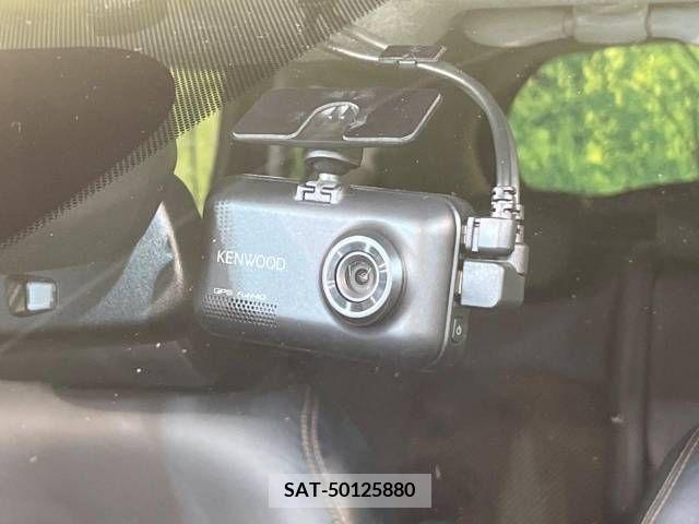 Nissan NOTE 2015-03 365386-5