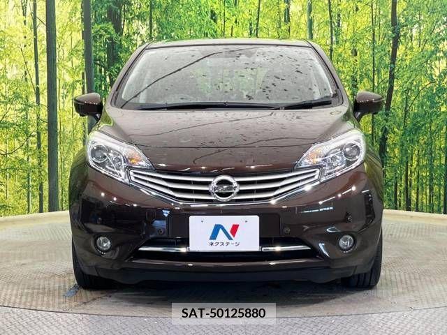 Nissan NOTE 2015-03 365386-14