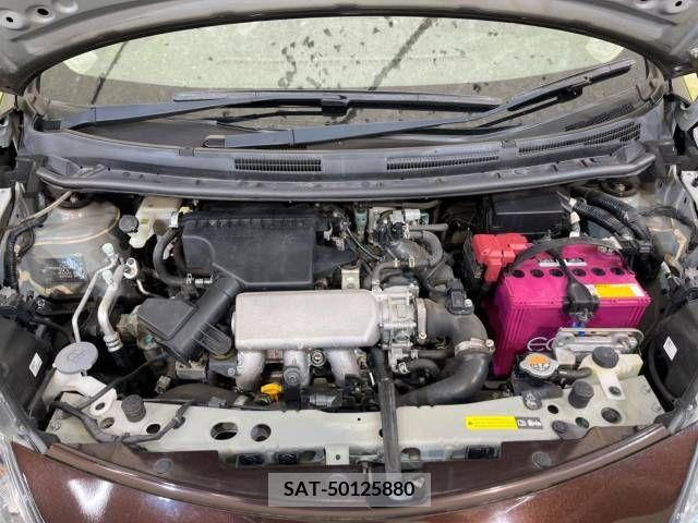 Nissan NOTE 2015-03 365386-18