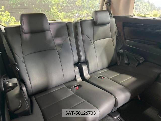 Toyota ALPHARD 2023-03 214251-11