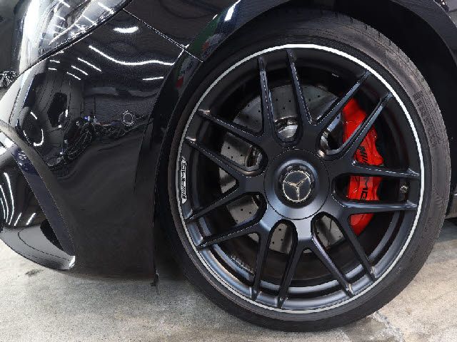 Amg E-CLASS 2018-06 22433-7