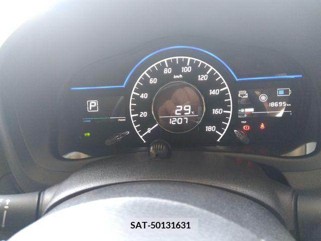 Nissan NOTE 2019-08 365422-11
