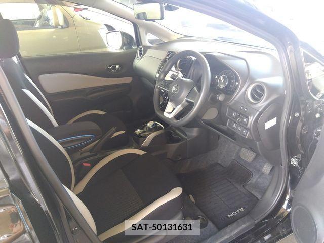 Nissan NOTE 2019-08 365422-6