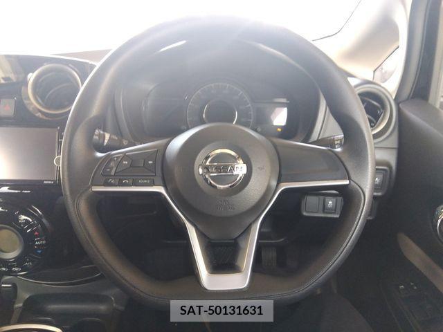 Nissan NOTE 2019-08 365422-10