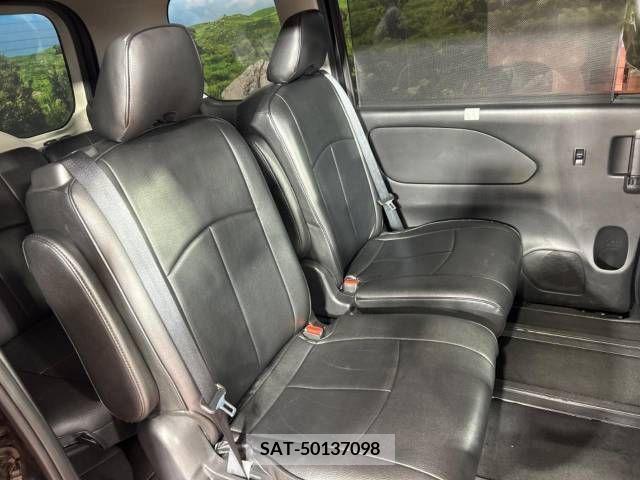 Nissan SERENA 2019-02 284182-8