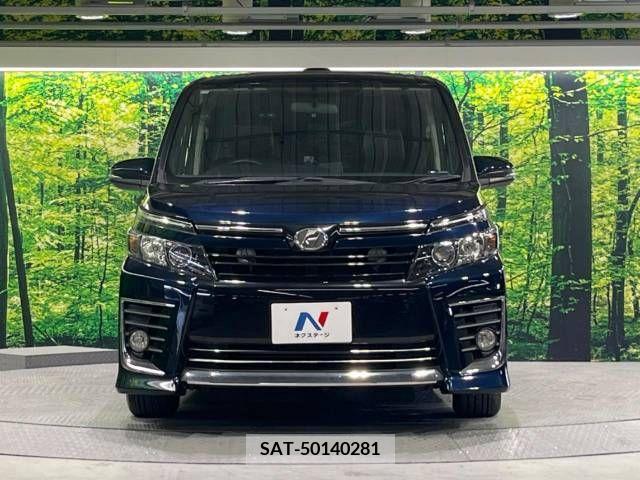 Toyota VOXY 2014-07 370422-15