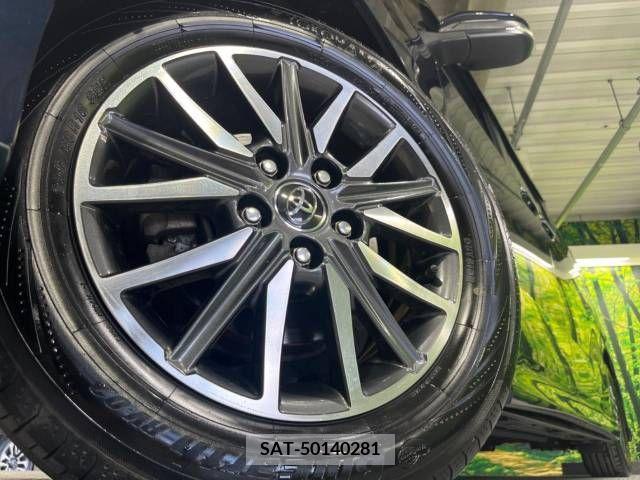 Toyota VOXY 2014-07 370422-14
