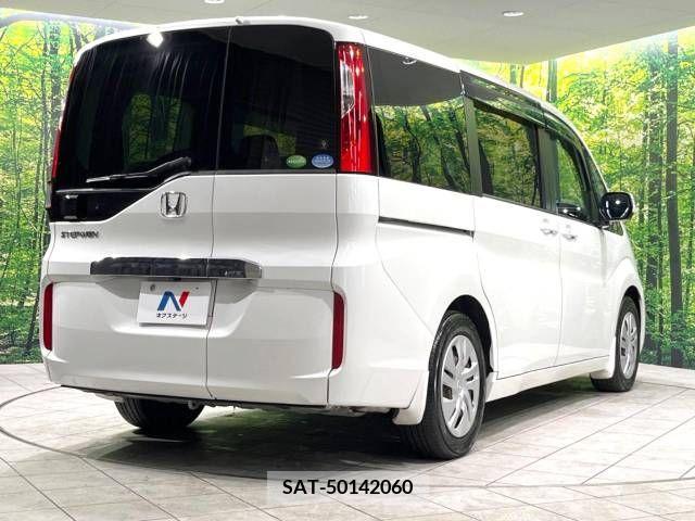 Honda e 2017-10 224601-18