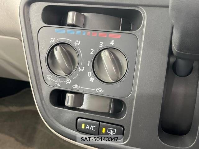 Toyota PASSO 2017-05 310958-7
