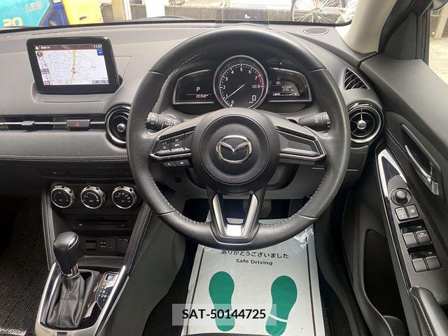Mazda DEMIO 2019-06 217205-5