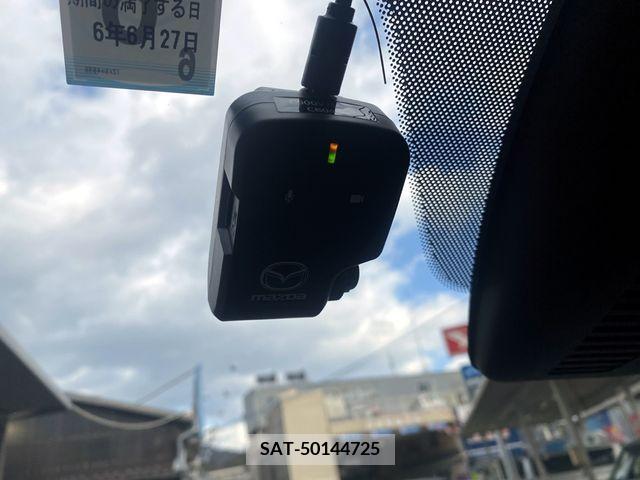 Mazda DEMIO 2019-06 217205-12