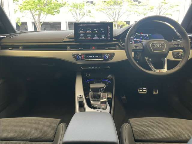 Audi A4 2021-05 16556-7