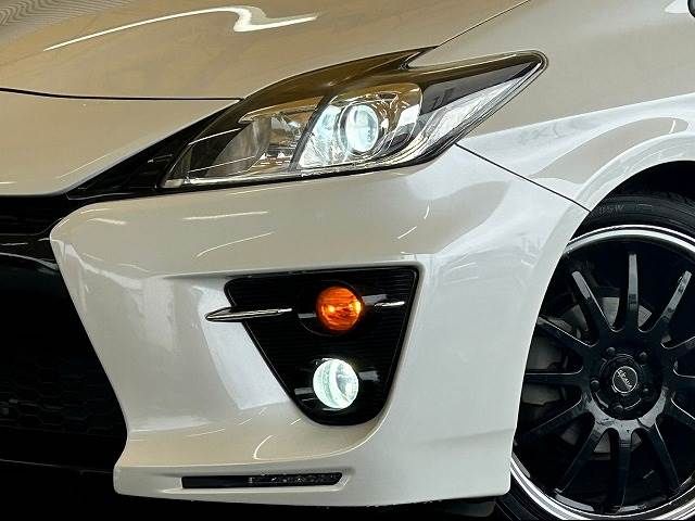 Toyota PRIUS 2014-11 22889-18
