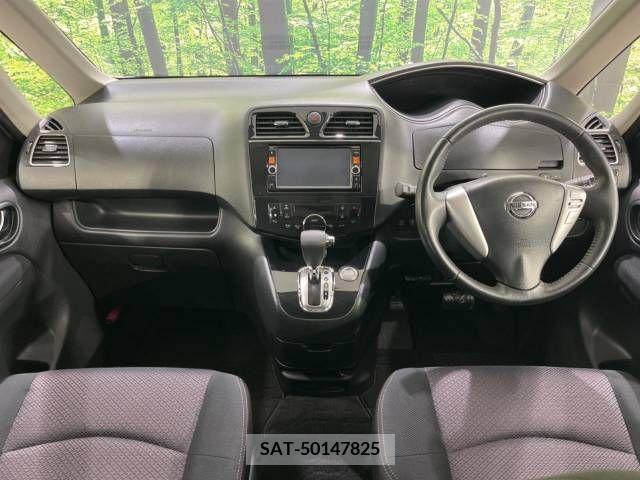 Nissan SERENA 2013-06 230806-1