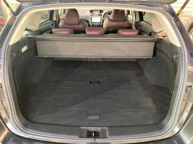Subaru LEVORG 2017-08 180583-11