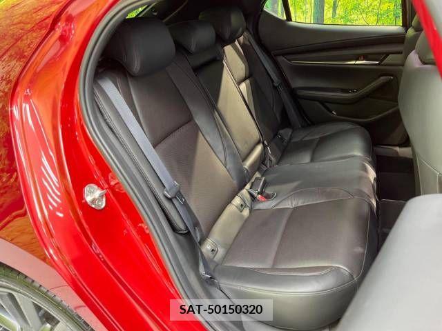 Mazda MAZDA3 2021-07 301088-9