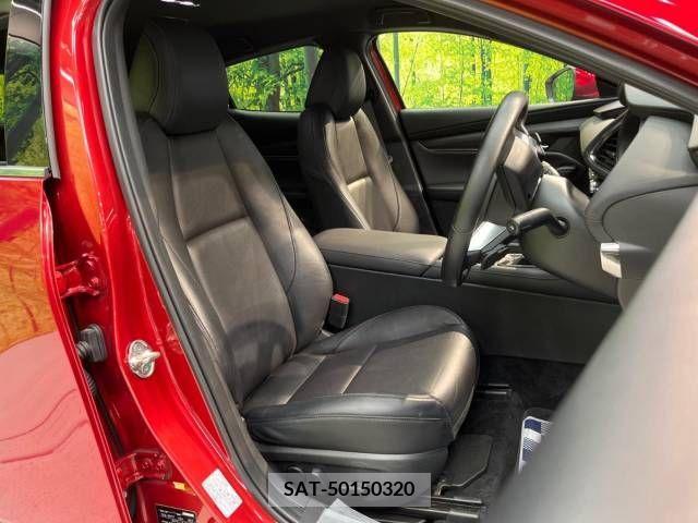 Mazda MAZDA3 2021-07 301088-8