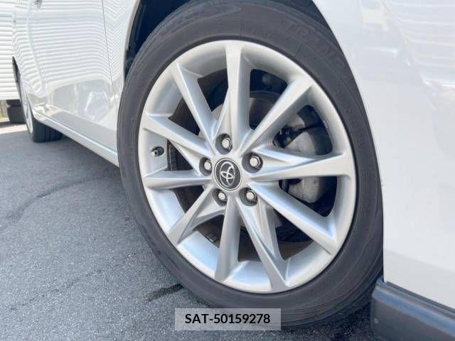 Toyota PRIUS ALPHA 2015-03 393496-13
