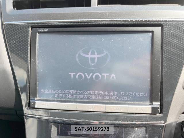Toyota PRIUS ALPHA 2015-03 393496-2