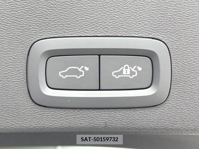 Volvo XC40 2021-11 288750-8